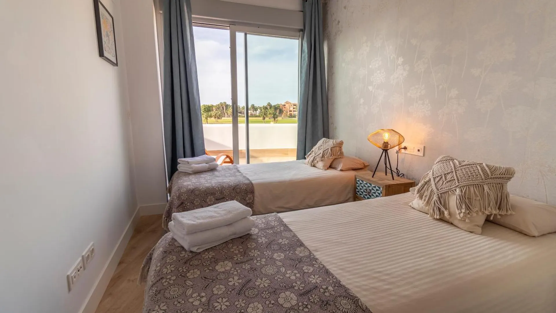 Rentitspain Apartamento Serena Terraza Con Vista A Golf Motril 0*,