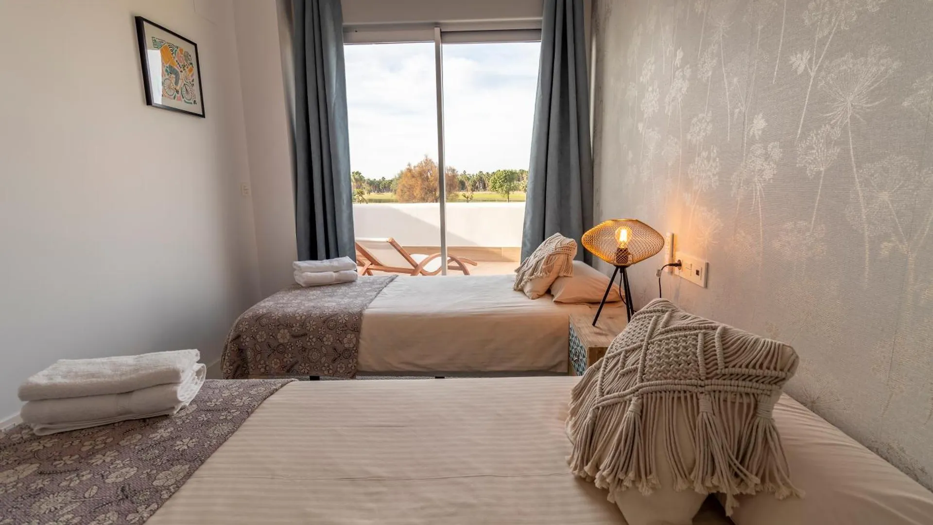Rentitspain Apartamento Serena Terraza Con Vista A Golf Motril