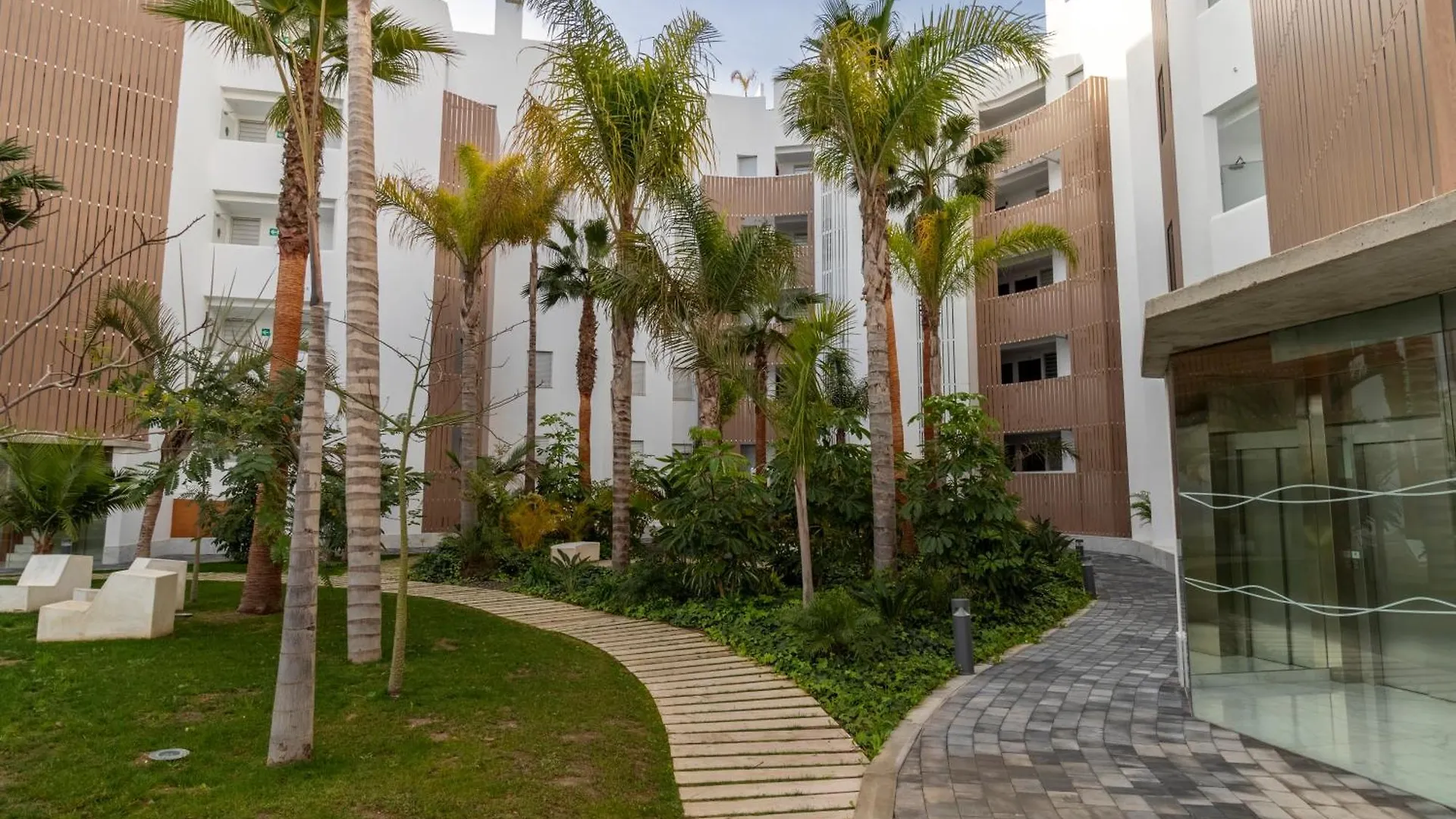 Rentitspain Apartamento Serena Terraza Con Vista A Golf Motril